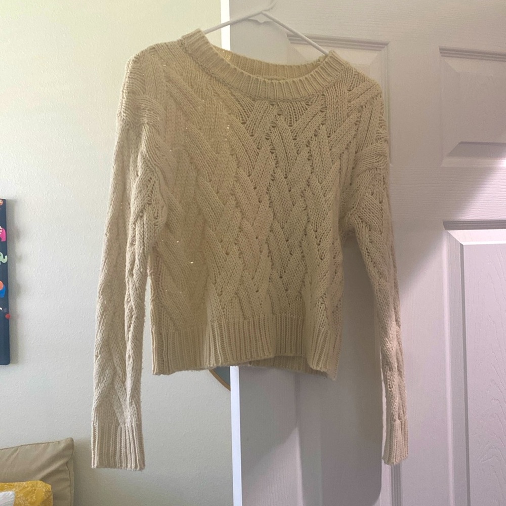 White knit sweater bought from Roolee